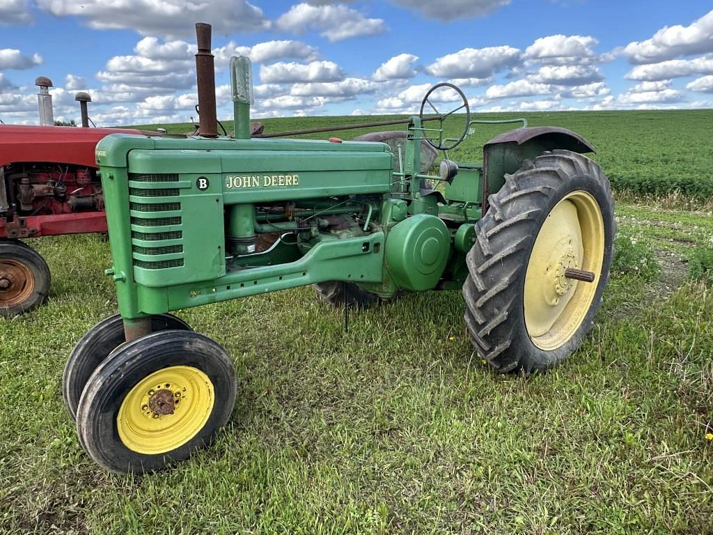 Image of John Deere B Primary image