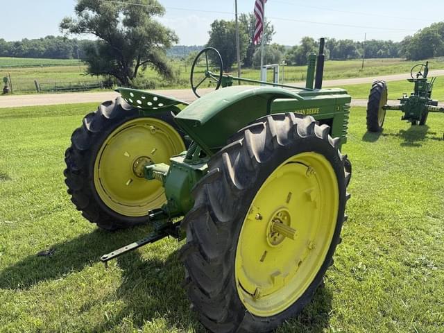 Image of John Deere B equipment image 4