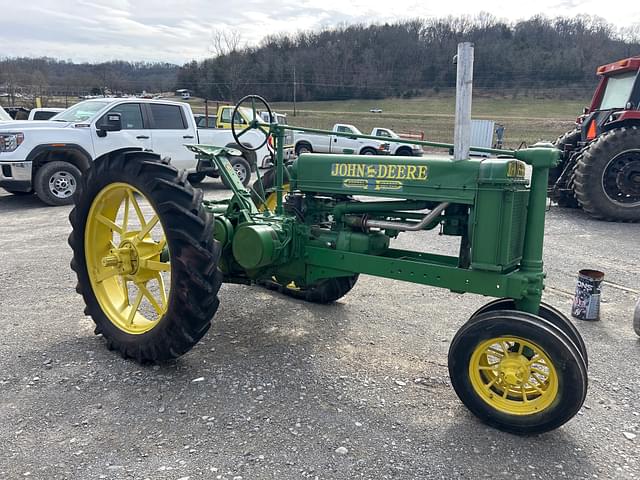 Image of John Deere B equipment image 2