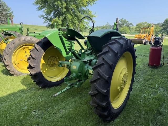 Image of John Deere B equipment image 3
