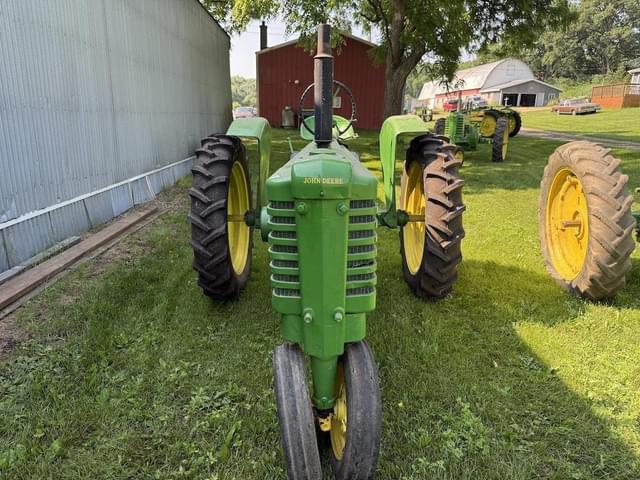 Image of John Deere B equipment image 1