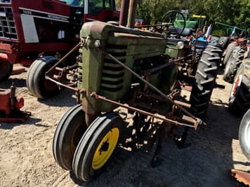 Main image John Deere B