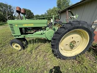 John Deere B Equipment Image0