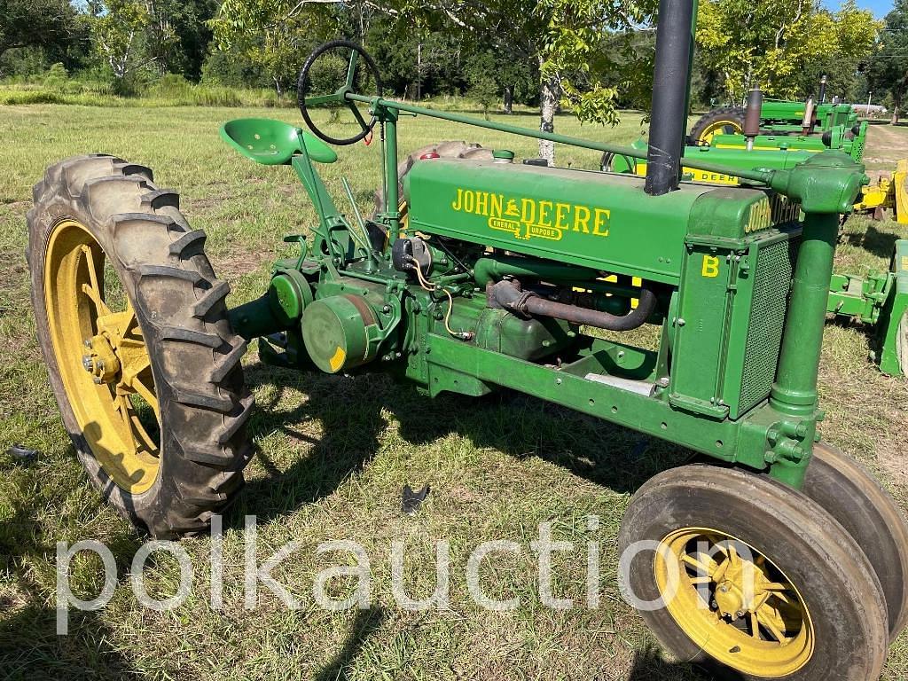 Image of John Deere B Primary image