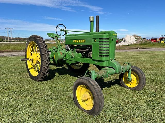 Image of John Deere B equipment image 1