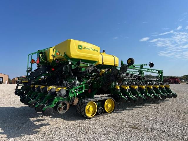 Image of John Deere DB60 equipment image 2