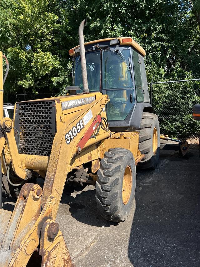 Image of John Deere 310SE equipment image 1