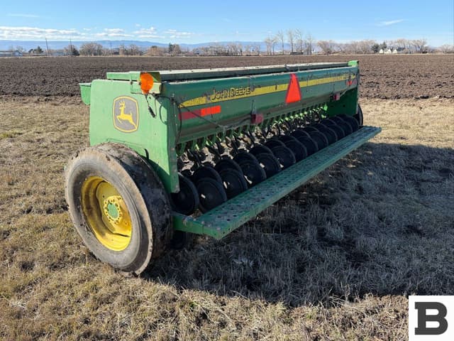 Image of John Deere BD1113 equipment image 2