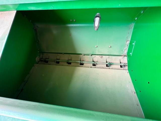 Image of John Deere BD1113 equipment image 3