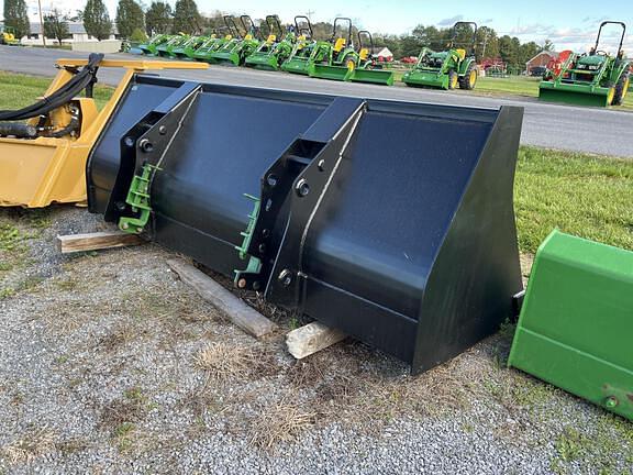 Image of John Deere Wheel Loader Bucket Image 1