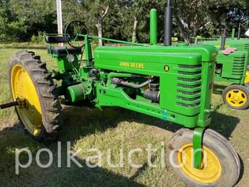 Main image John Deere B