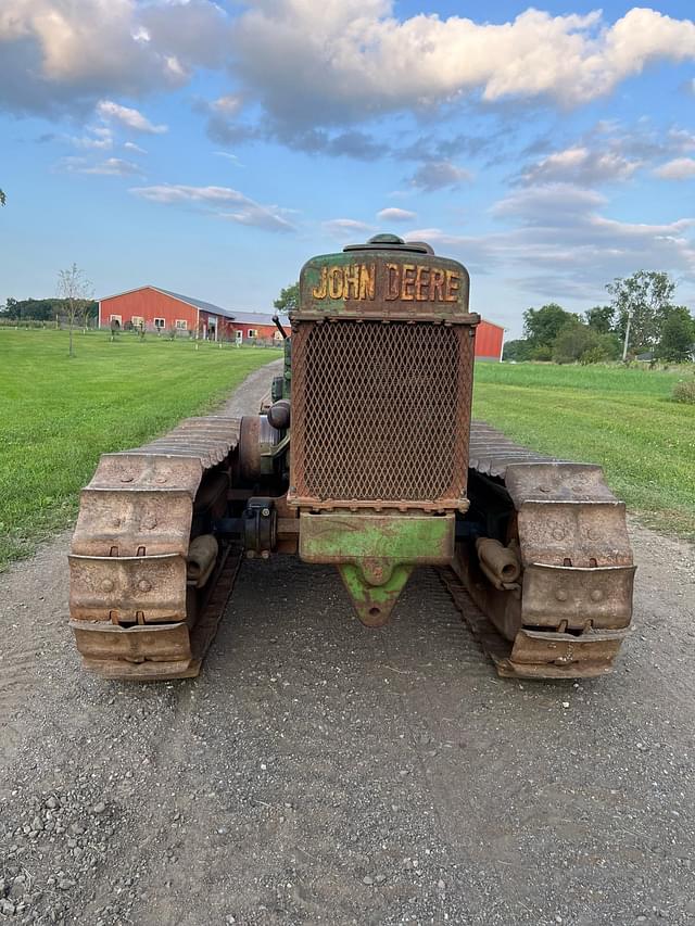 Image of John Deere B equipment image 1