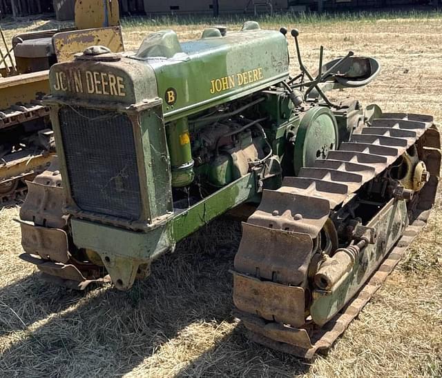 Image of John Deere B equipment image 3