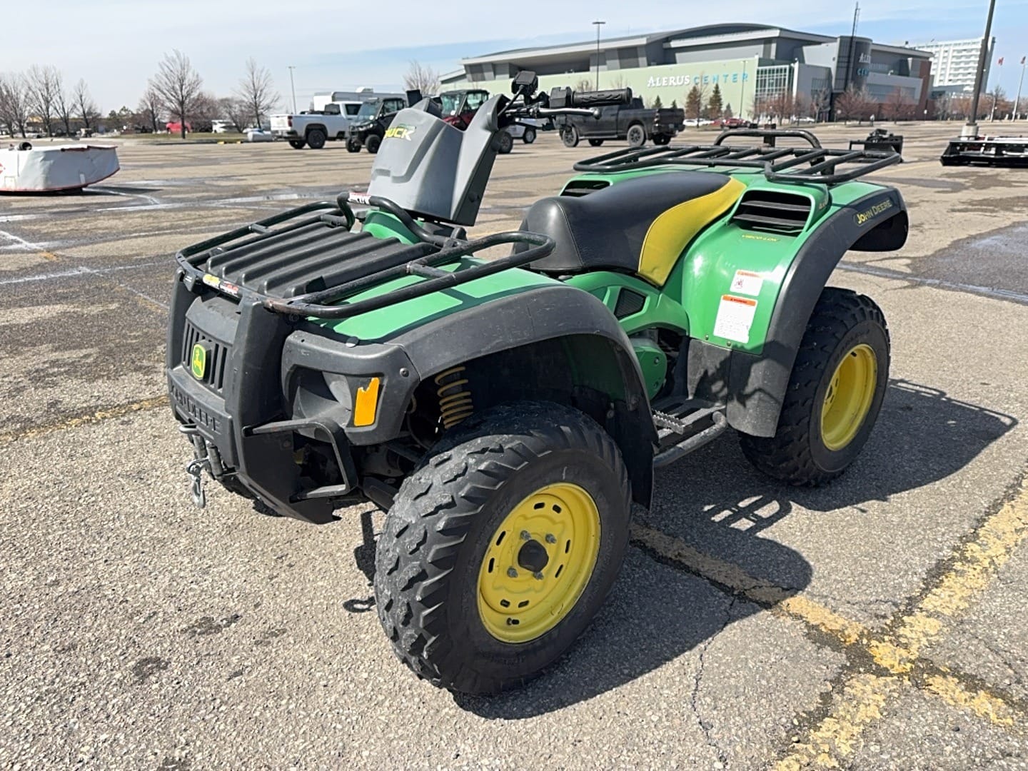John Deere Buck 500 Equipment Image0