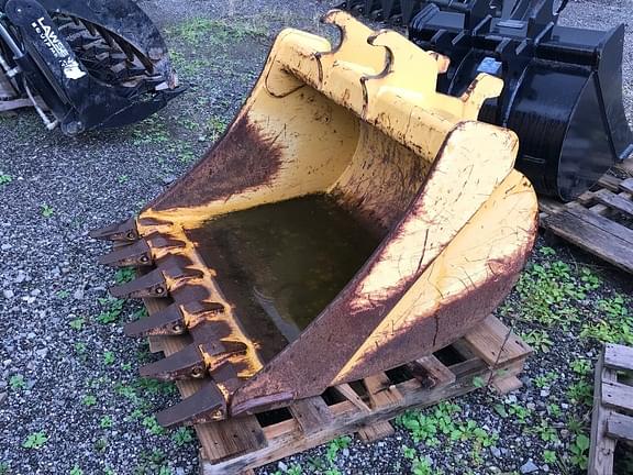 Image of John Deere Compact Excavator Bucket Primary image