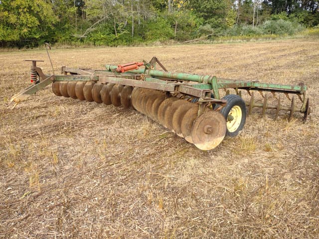 Image of John Deere BW equipment image 1