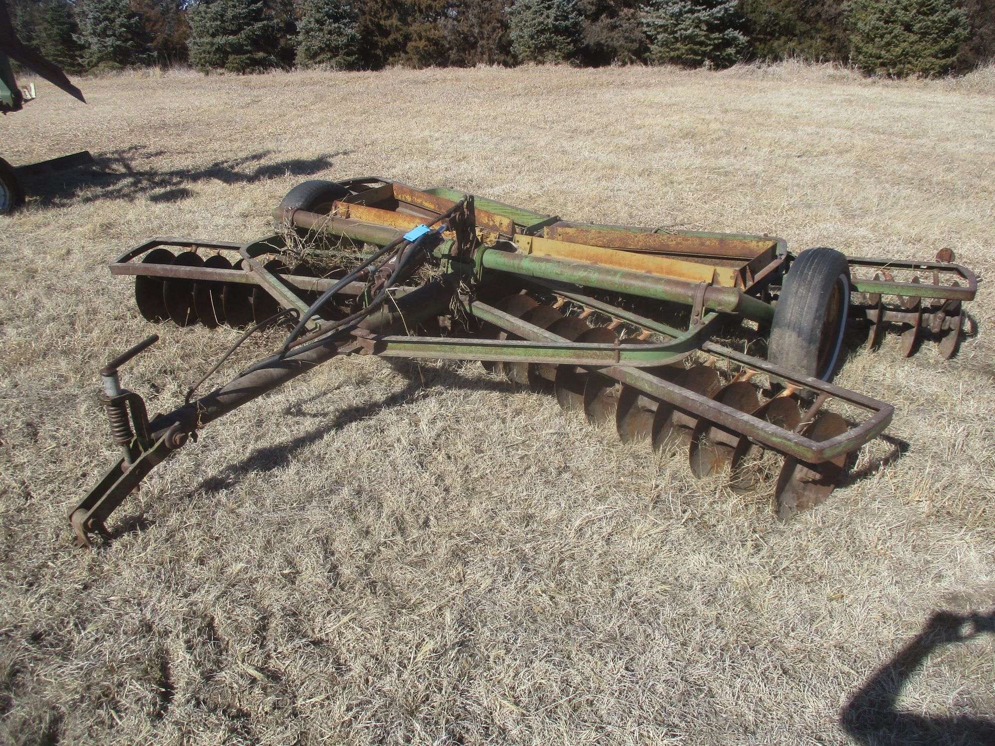 John Deere BW Equipment Image0