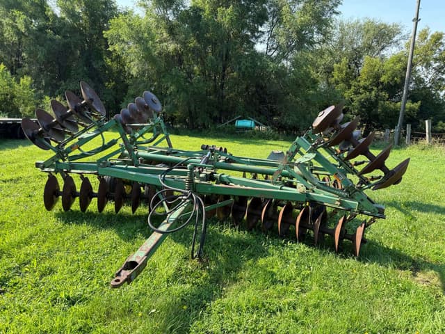 Image of John Deere BWF equipment image 1