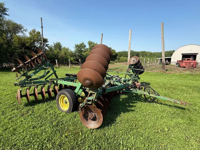 Image of John Deere BWF equipment image 4