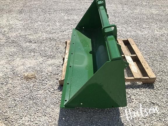 Image of John Deere Bucket equipment image 3