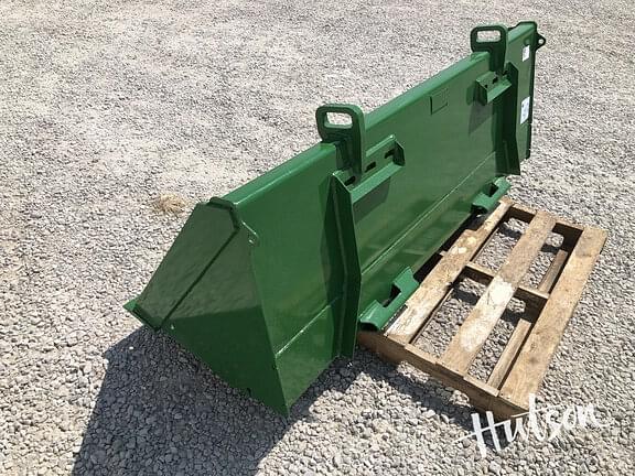 Image of John Deere Bucket equipment image 4