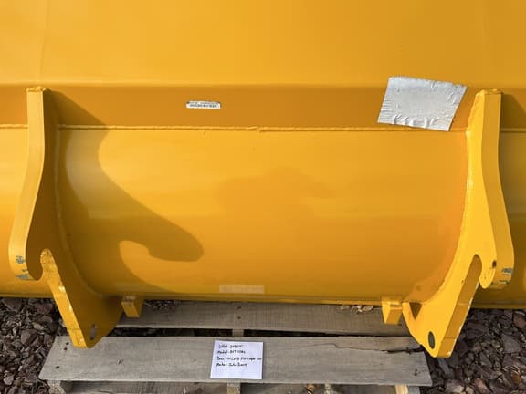 Image of John Deere BYT11582 equipment image 4