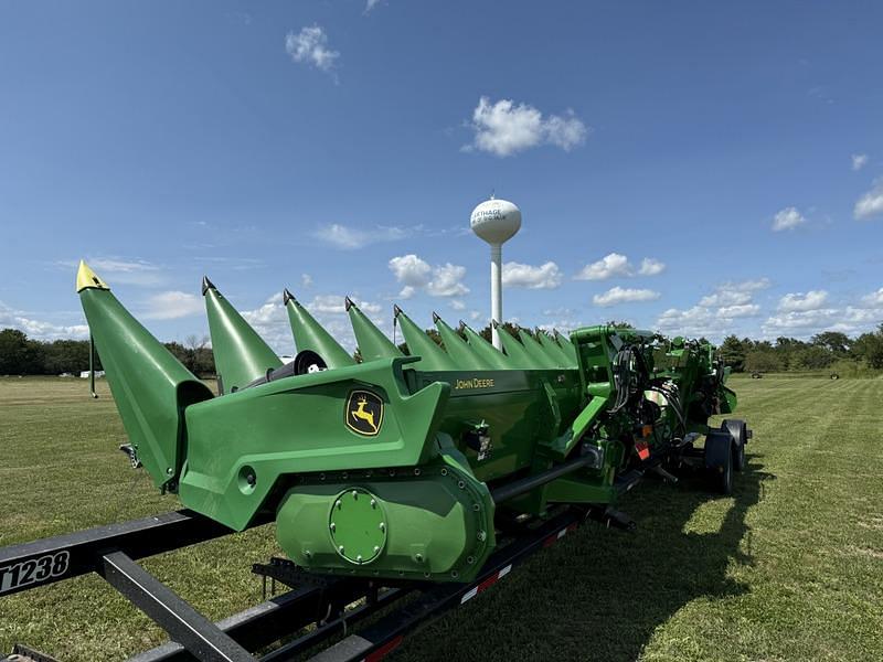 Image of John Deere C12F Primary image