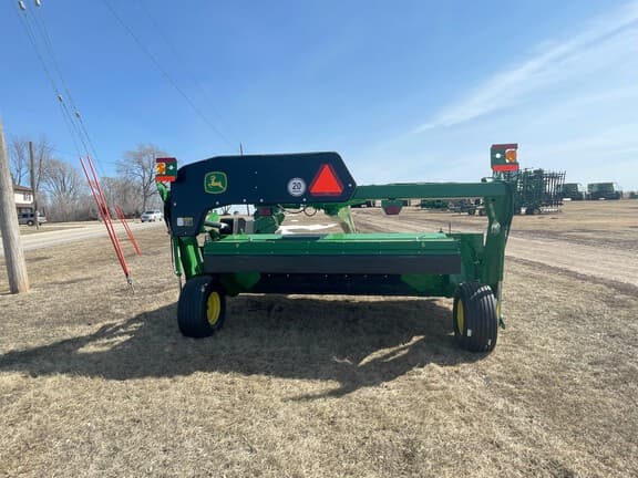 Image of John Deere C400 equipment image 3