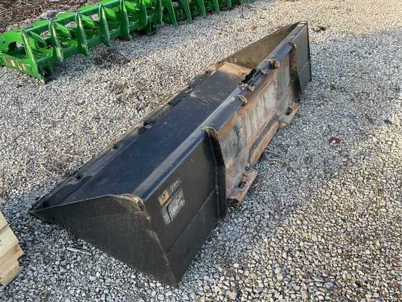 Image of John Deere C84 equipment image 1