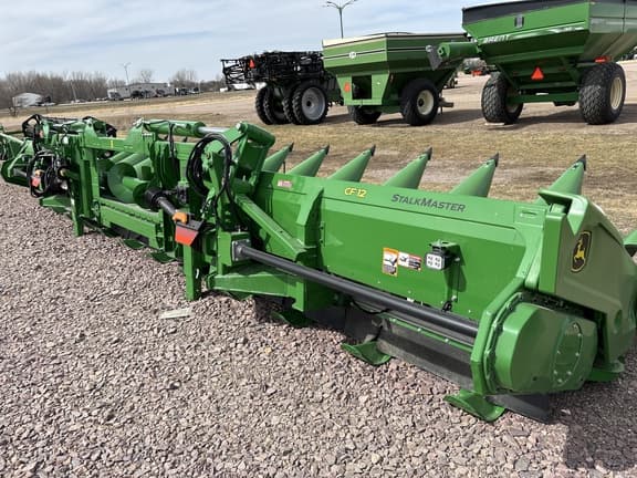 Image of John Deere CF12 equipment image 3