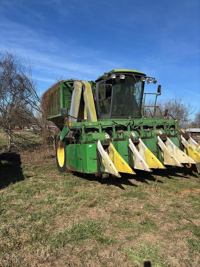 Image of John Deere 9965 equipment image 2