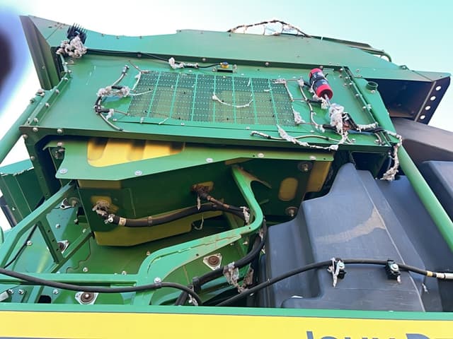 Image of John Deere CP770 equipment image 4