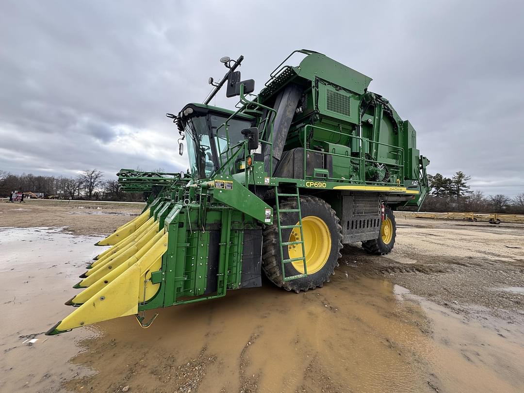 Image of John Deere CP690 Primary image