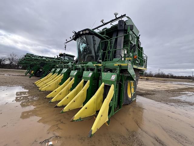 Image of John Deere CP690 equipment image 4