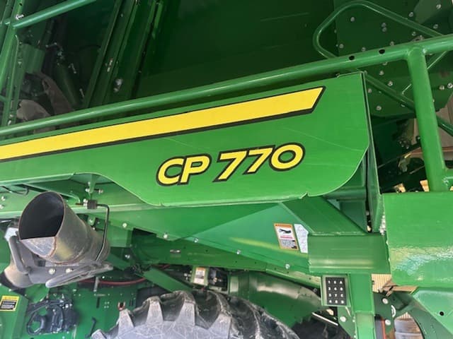 Image of John Deere CP770 equipment image 4