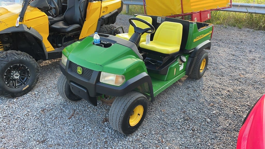 Main image John Deere Gator CS