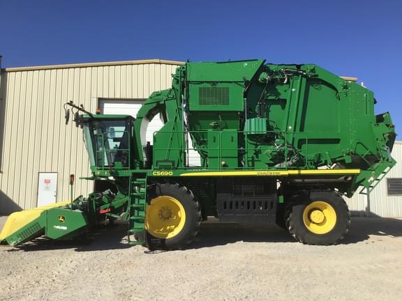 Image of John Deere CS690 equipment image 1