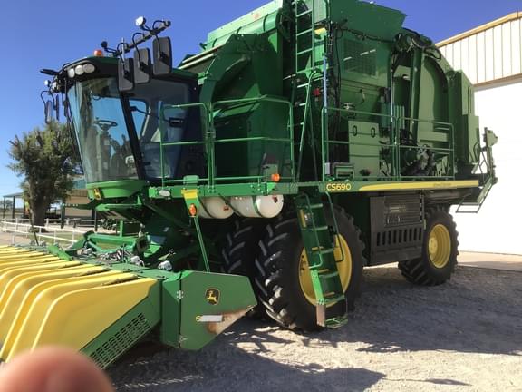 Image of John Deere CS690 equipment image 4