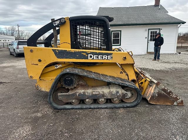 Image of John Deere CT322 equipment image 3