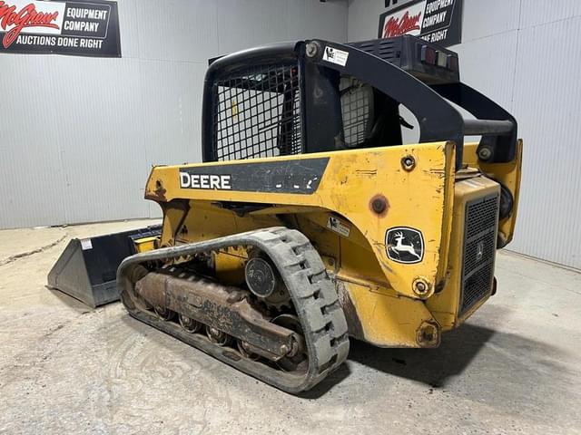 Image of John Deere CT322 equipment image 2