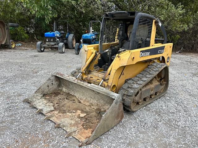 Image of John Deere CT322 equipment image 2