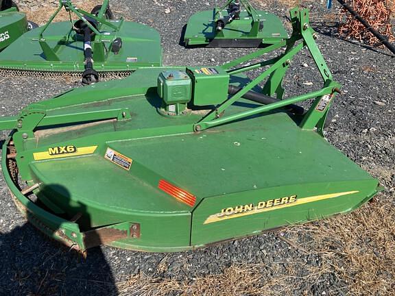 Image of John Deere MX6 equipment image 4