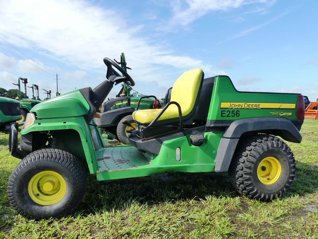 Main image John Deere Gator CX