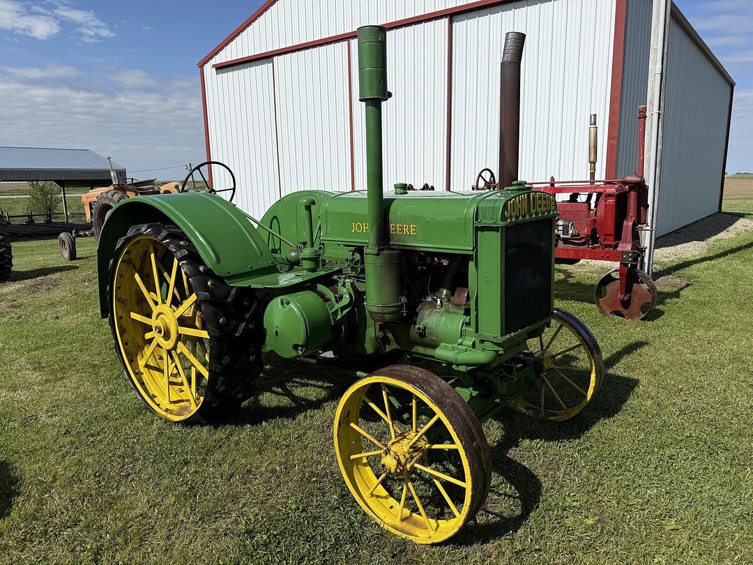 Image of John Deere D Primary Image