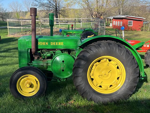 Image of John Deere D equipment image 1