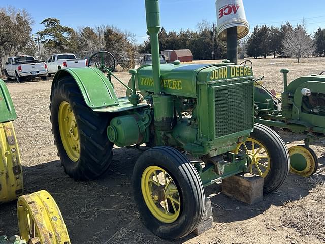 Image of John Deere D equipment image 2