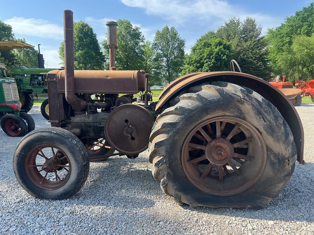 Image of John Deere D Primary image