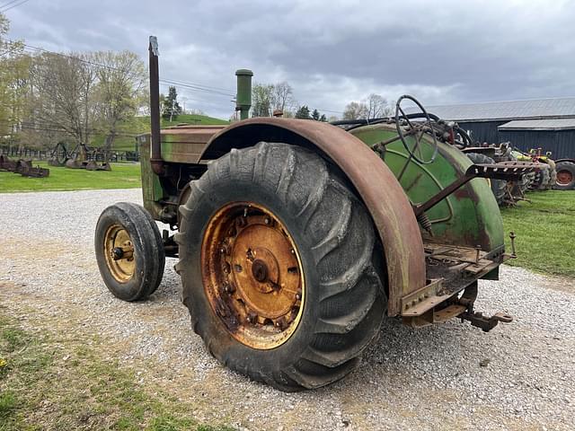 Image of John Deere D equipment image 4