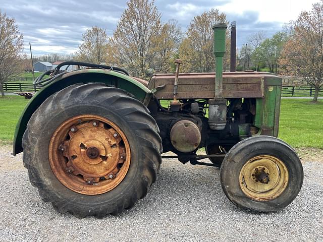 Image of John Deere D equipment image 1