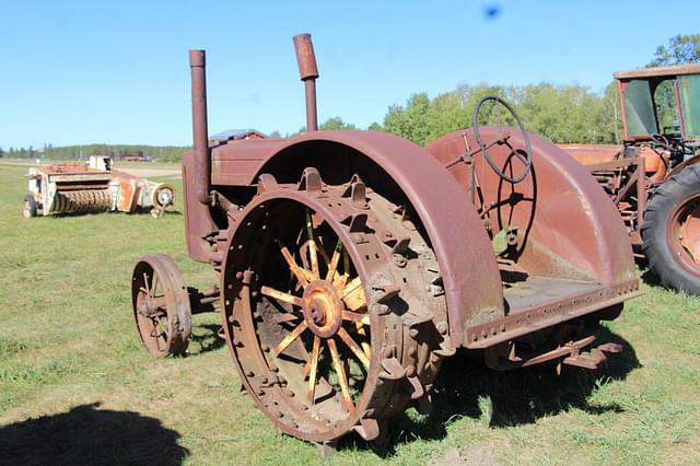 Image of John Deere D equipment image 4